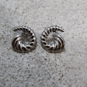 Curlis White Earrings