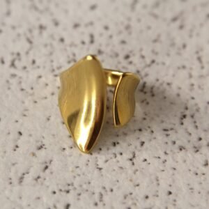 Olyra Gold Ring