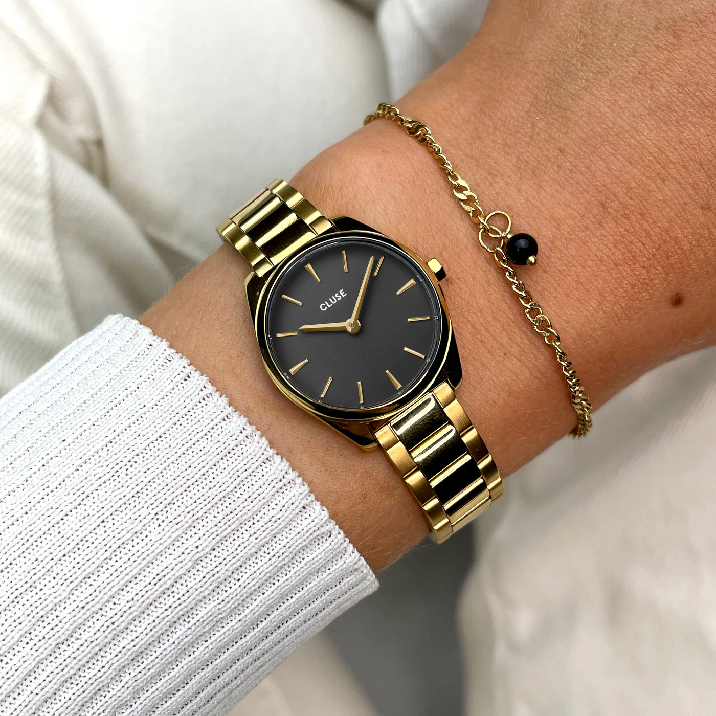 Gift Box Féroce Mini Watch Steel, Black & Chain Bracelet, Gold Colour1