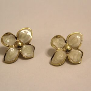 White Petals Earrings